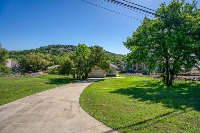 333 Sandy Mountain DR, Sunrise Beach, TX 78643