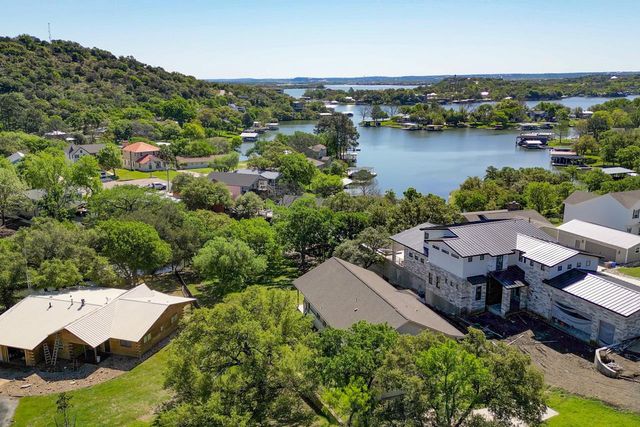 333 Sandy Mountain DR, Sunrise Beach, TX 78643