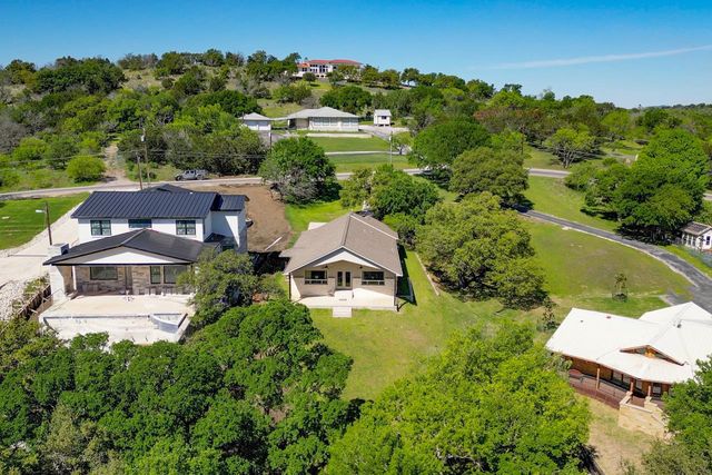 333 Sandy Mountain DR, Sunrise Beach, TX 78643