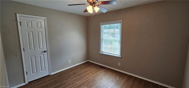 721 Colony Manor RD, Chesapeake, VA 23321