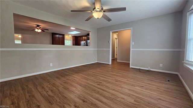 721 Colony Manor RD, Chesapeake, VA 23321