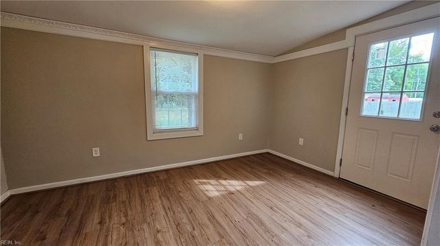 721 Colony Manor RD, Chesapeake, VA 23321