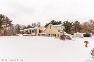 10120 Hyne Road, Brighton, MI 48114
