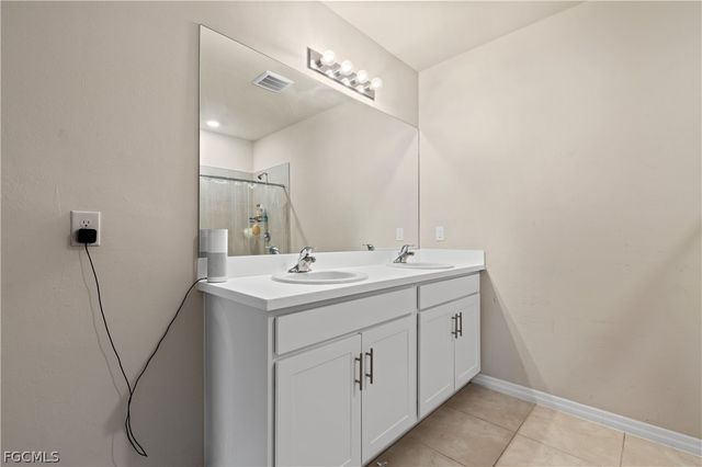 429 Tropicana PKWY W, Cape Coral, FL 33993