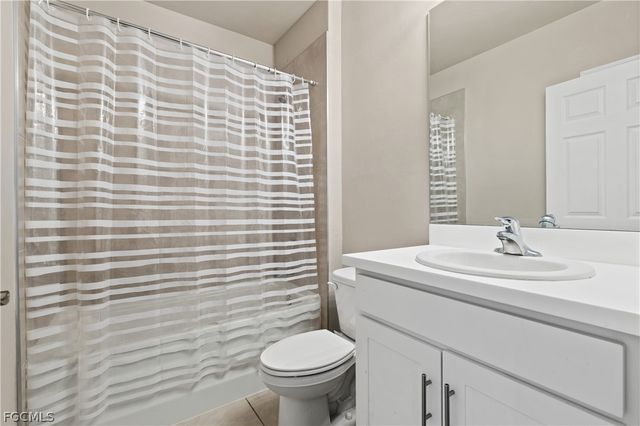 429 Tropicana PKWY W, Cape Coral, FL 33993