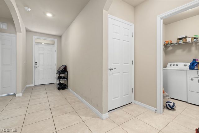 429 Tropicana PKWY W, Cape Coral, FL 33993