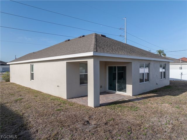 429 Tropicana PKWY W, Cape Coral, FL 33993