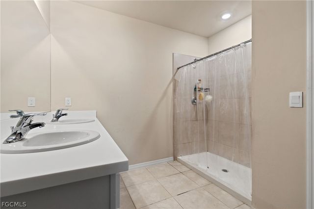 429 Tropicana PKWY W, Cape Coral, FL 33993