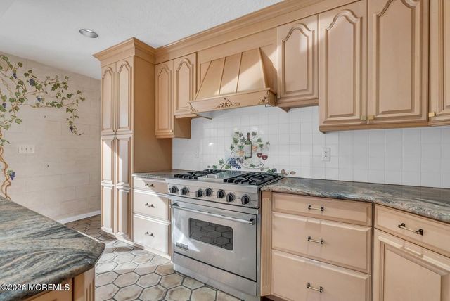 36 Muncy Drive, West Long Branch, NJ 07764