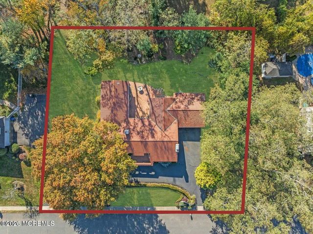 36 Muncy Drive, West Long Branch, NJ 07764