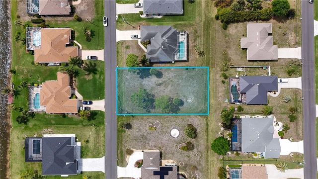 9 LONG MEADOW LANE, Rotonda West, FL 33947