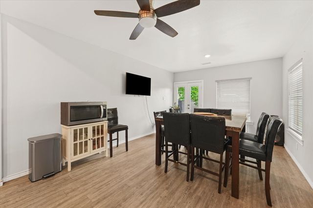 211 N Main Street, Crandall, TX 75114