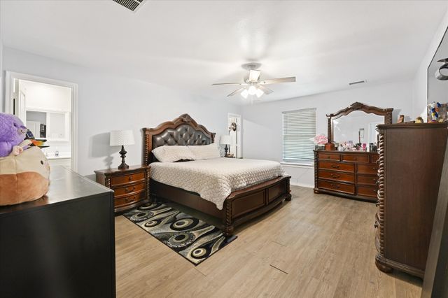 211 N Main Street, Crandall, TX 75114
