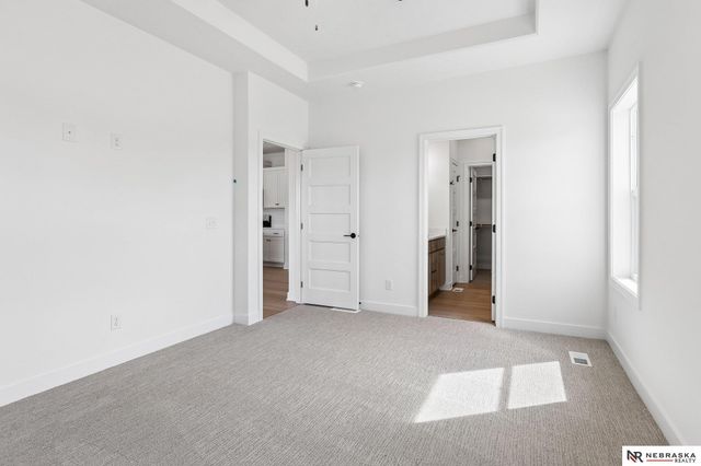 8706 Reed Street, Papillion, NE 68046