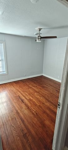 2532 Ryan Avenue, Fort Worth, TX 76110