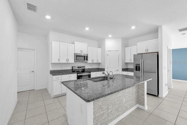 5518 BLUE AZURE DRIVE, Wimauma, FL 33598