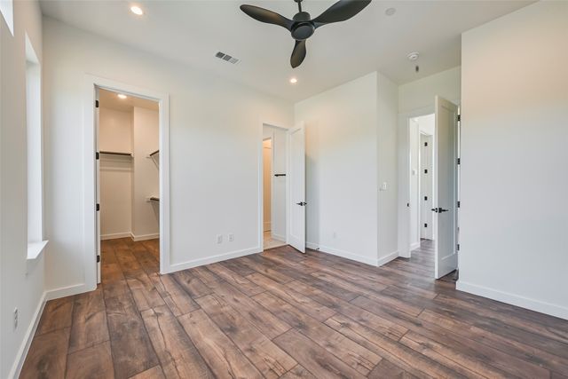 2247 Mail Avenue 102, Dallas, TX 75235