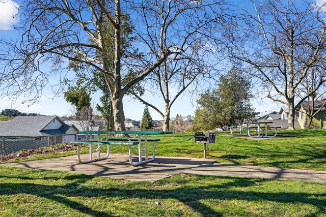 2320 Pintail Ln, Placerville, CA 95667