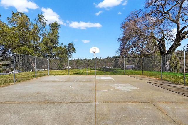 2320 Pintail Ln, Placerville, CA 95667