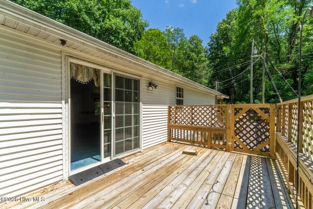 394 Anderson Road, Robbinsville, NC 28771