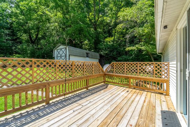 394 Anderson Road, Robbinsville, NC 28771