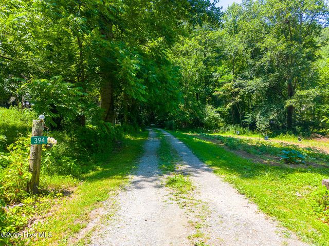 394 Anderson Road, Robbinsville, NC 28771