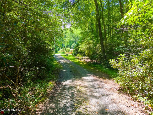 394 Anderson Road, Robbinsville, NC 28771