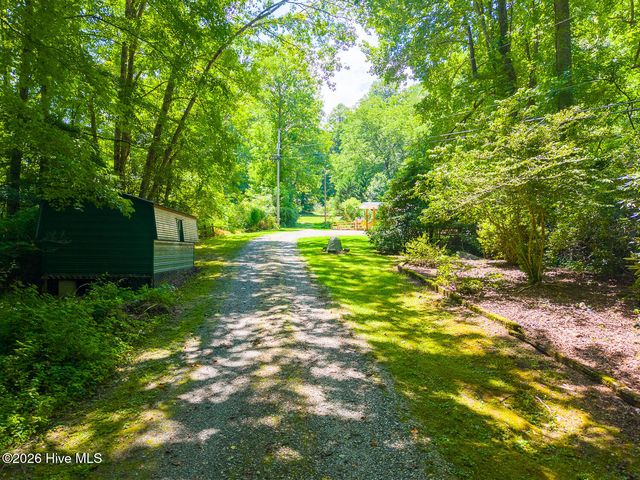 394 Anderson Road, Robbinsville, NC 28771