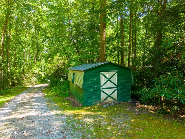394 Anderson Road, Robbinsville, NC 28771