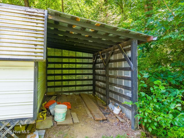 394 Anderson Road, Robbinsville, NC 28771