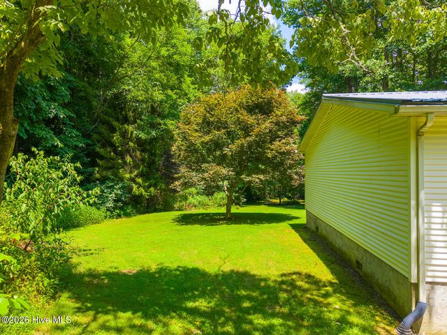 394 Anderson Road, Robbinsville, NC 28771