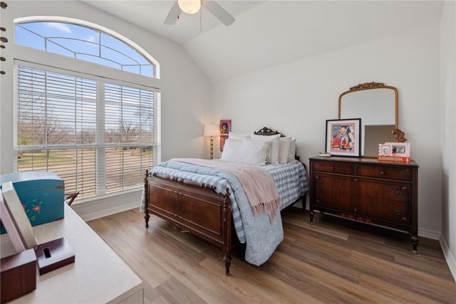 2312 South Pioneer Trail, Bryan, TX 77808