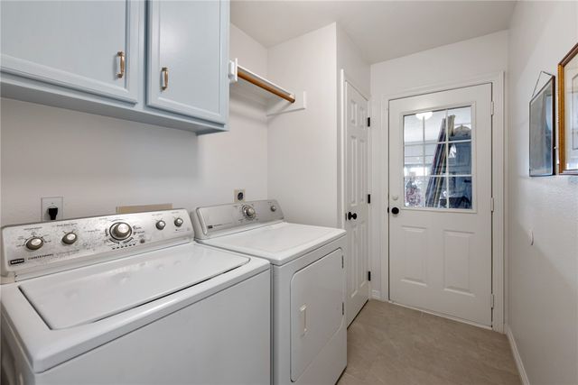 2312 South Pioneer Trail, Bryan, TX 77808