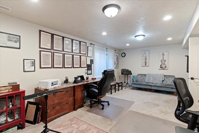 6189 S 1550 E, South Ogden, UT 84405