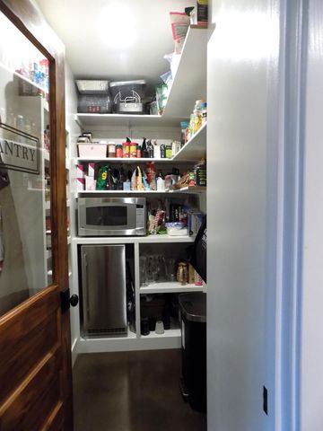 805 LOCKPORT DR, Centralia, MO 65240