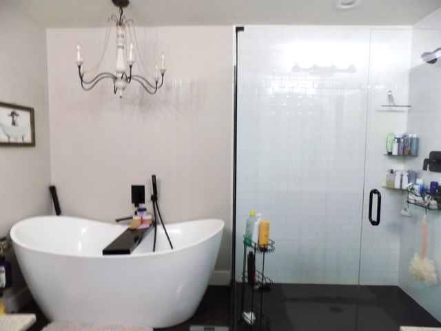 805 LOCKPORT DR, Centralia, MO 65240