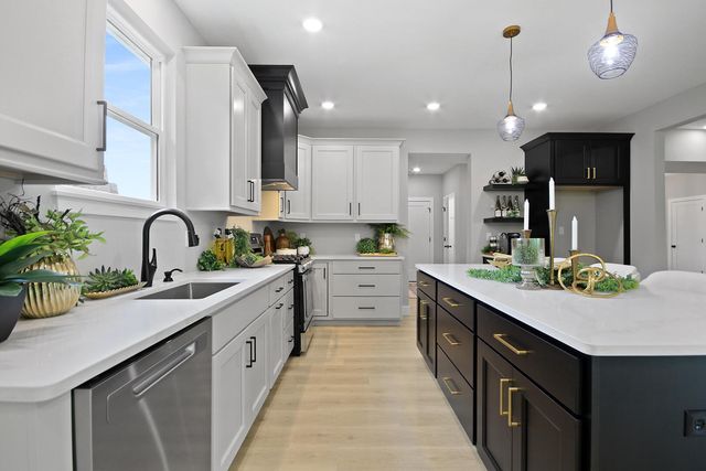 6176 PARTRIDGE CT, Columbia, MO 65202