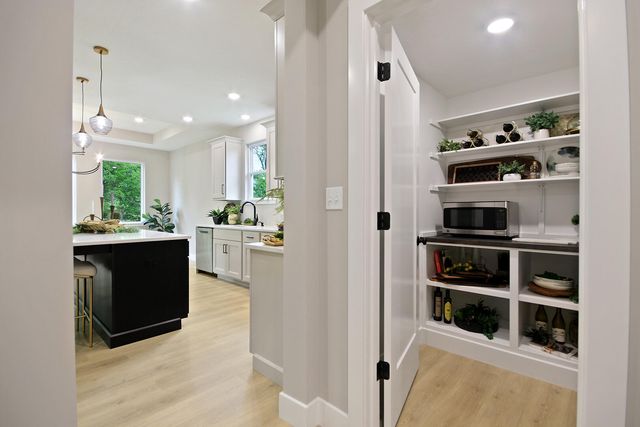 6176 PARTRIDGE CT, Columbia, MO 65202