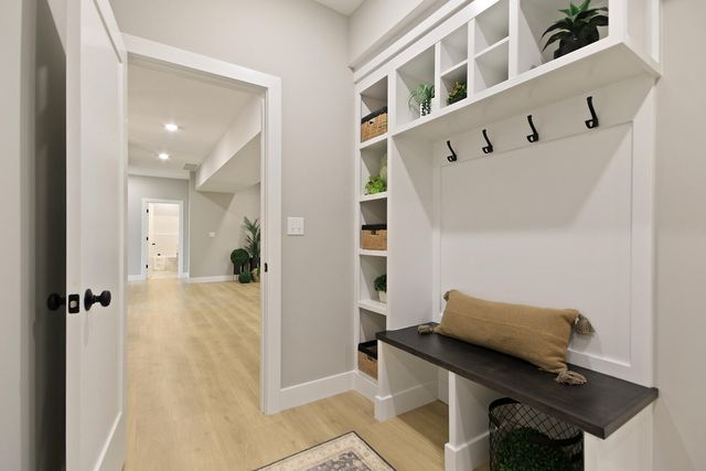 6176 PARTRIDGE CT, Columbia, MO 65202