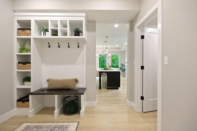 6176 PARTRIDGE CT, Columbia, MO 65202