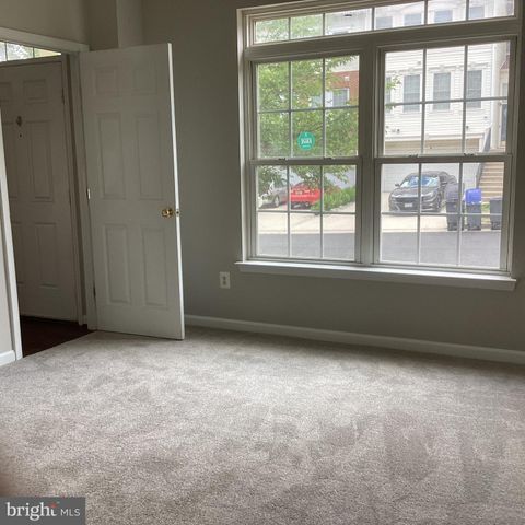 13083 SIDLAW HILLS LN, Bristow, VA 20136