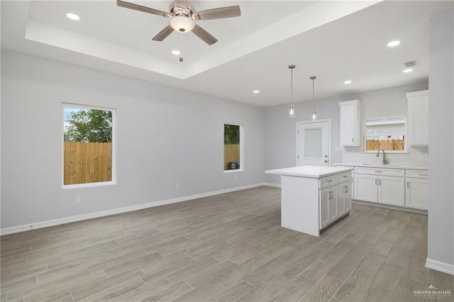 412 E Acacia Street, Alamo, TX 78516