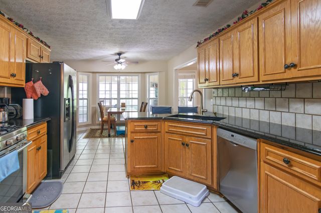 476 Wildwood Plantation Drive, Cataula, GA 31804