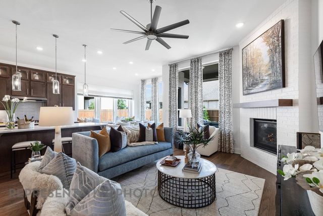 921 Schuberts Road, Fort Worth, TX 76247