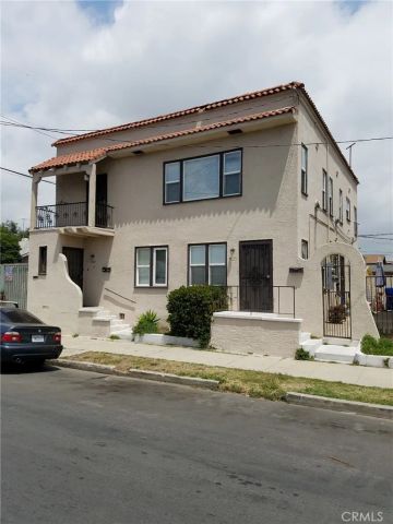5116 S Budlong Avenue, Los Angeles, CA 90037