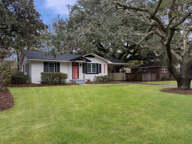 2632 Ridgewood Avenue, Charleston, SC 29414