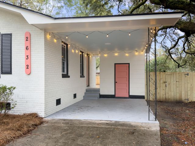 2632 Ridgewood Avenue, Charleston, SC 29414