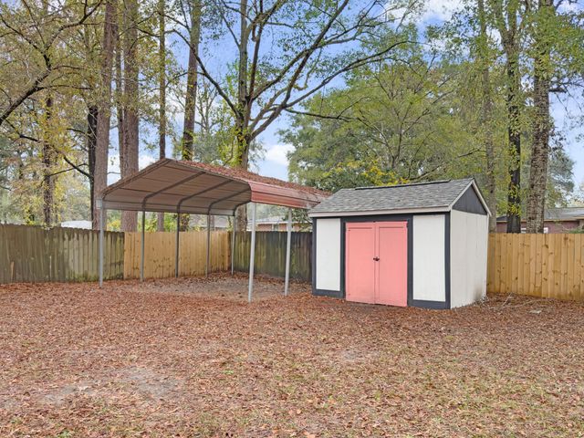 2632 Ridgewood Avenue, Charleston, SC 29414