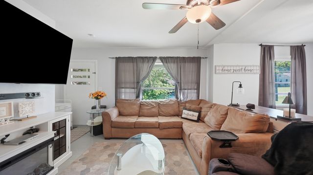 92 W Morgan Street, Lafayette, GA 30728