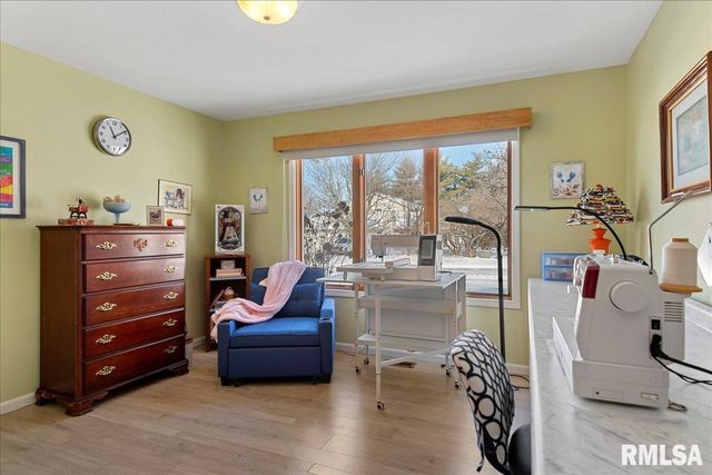 2612 Cedar Pond Drive, Springfield, IL 62702